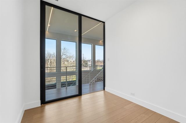 3633 Thedford Avenue, Dallas, TX 75209