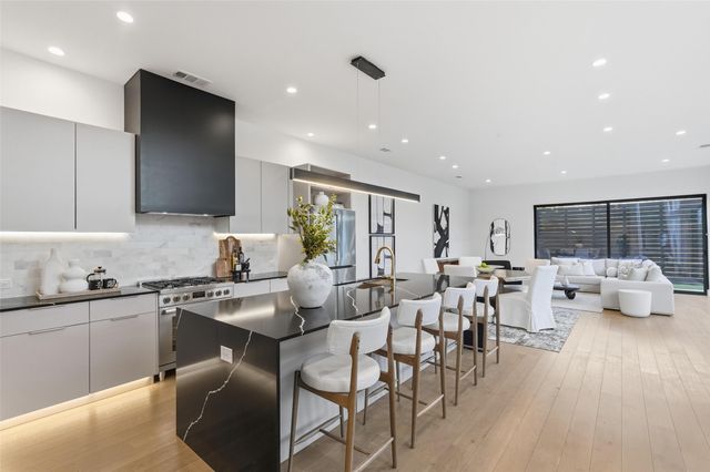 3633 Thedford Avenue, Dallas, TX 75209