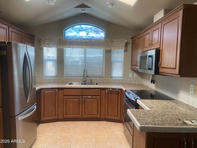 2005 S ENO Drive, Apache Junction, AZ 85119
