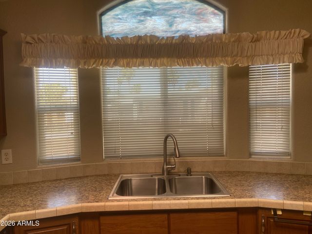 2005 S ENO Drive, Apache Junction, AZ 85119