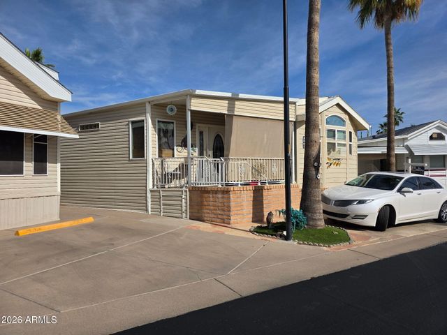 2005 S ENO Drive, Apache Junction, AZ 85119