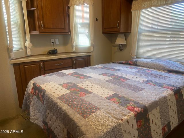 2005 S ENO Drive, Apache Junction, AZ 85119