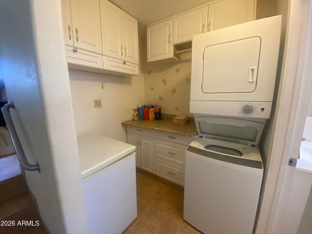 2005 S ENO Drive, Apache Junction, AZ 85119