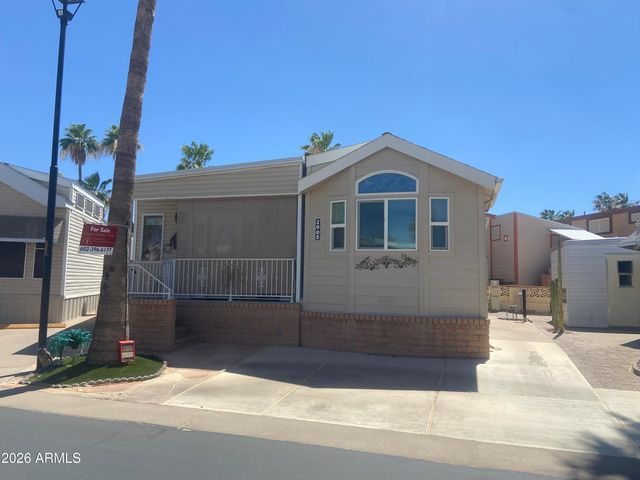 2005 S ENO Drive, Apache Junction, AZ 85119