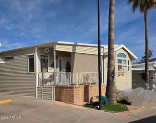 2005 S ENO Drive, Apache Junction, AZ 85119