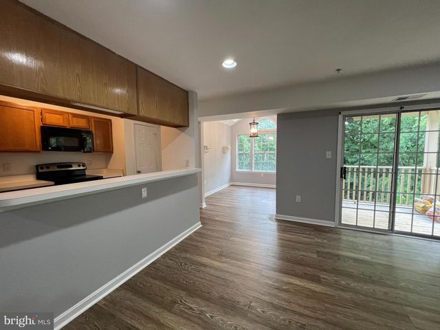 2071 ALICE AVE #2071-304, Oxon Hill, MD 20745