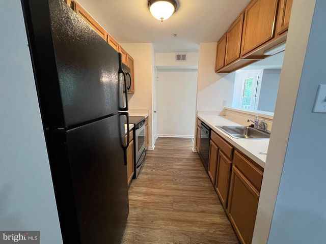 2071 ALICE AVE #2071-304, Oxon Hill, MD 20745