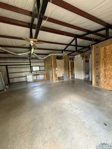 9418 S STATE HWY 155, Big Sandy, TX 75755