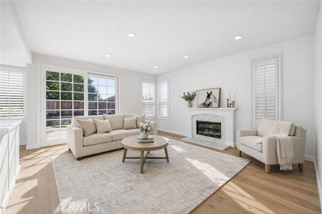 1394 La Culebra Circle, Camarillo, CA 93012