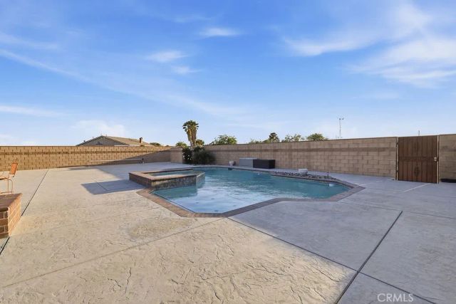 6842 Birch Avenue, Rosamond, CA 93560