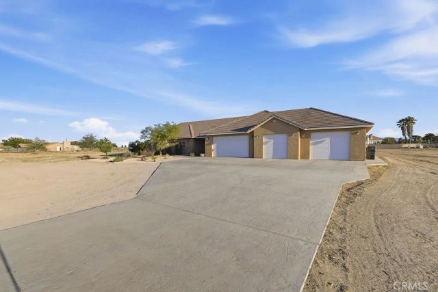 6842 Birch Avenue, Rosamond, CA 93560