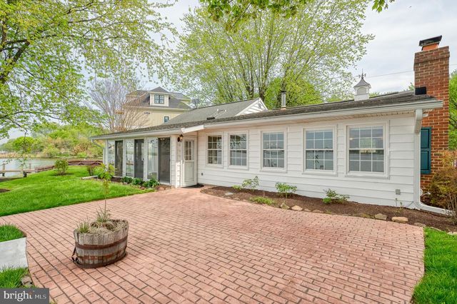 405 WALNUT GROVE RD, Baltimore, MD 21221