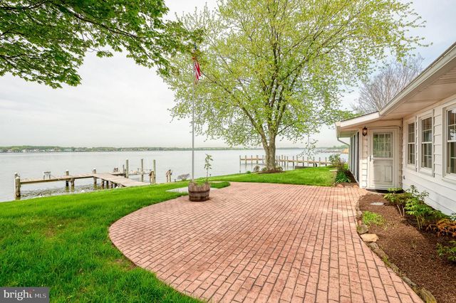 405 WALNUT GROVE RD, Baltimore, MD 21221