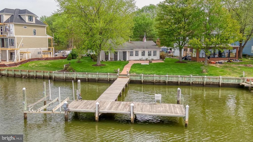 405 WALNUT GROVE RD, Baltimore, MD 21221