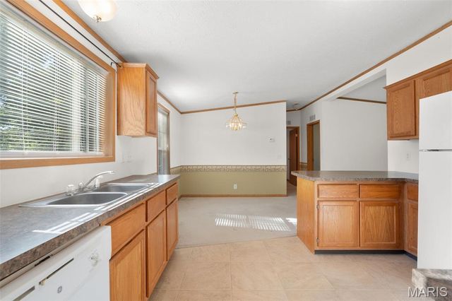 9110 State Road WW, Dittmer, MO 63023