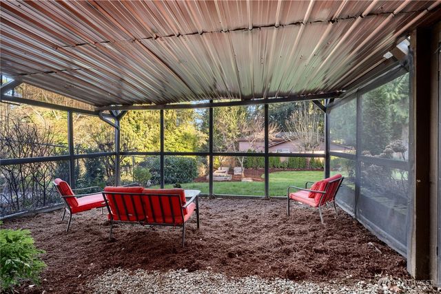 30024 2nd Avenue SW, Federal Way, WA 98023