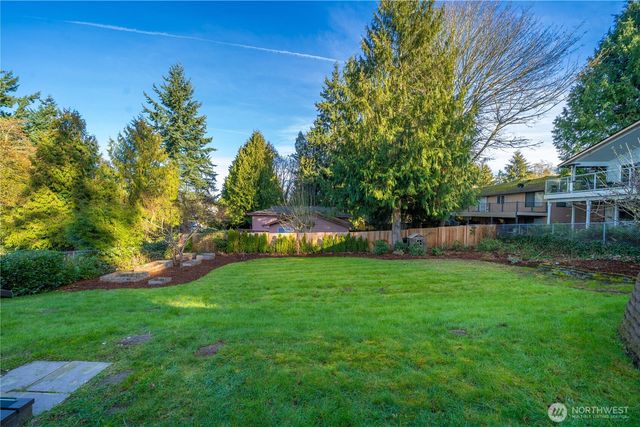 30024 2nd Avenue SW, Federal Way, WA 98023