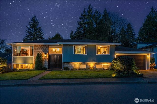 30024 2nd Avenue SW, Federal Way, WA 98023