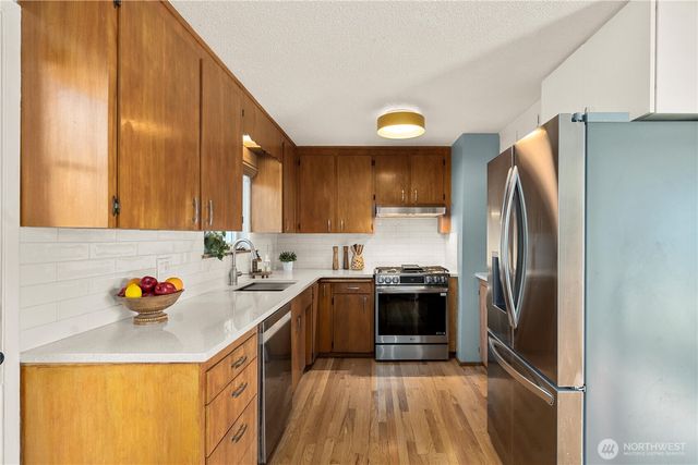 30024 2nd Avenue SW, Federal Way, WA 98023