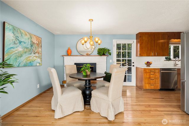 30024 2nd Avenue SW, Federal Way, WA 98023