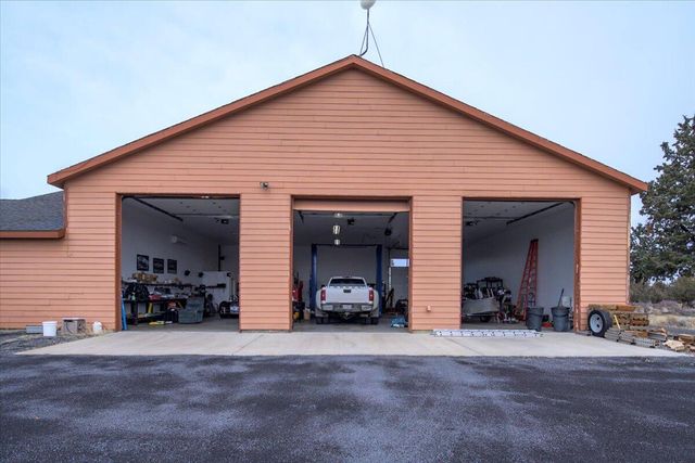 60990 Jennings Road, Bend, OR 97702