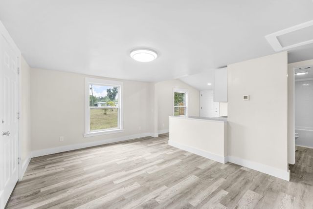 3733 E 9th Street, Panama City, FL 32401