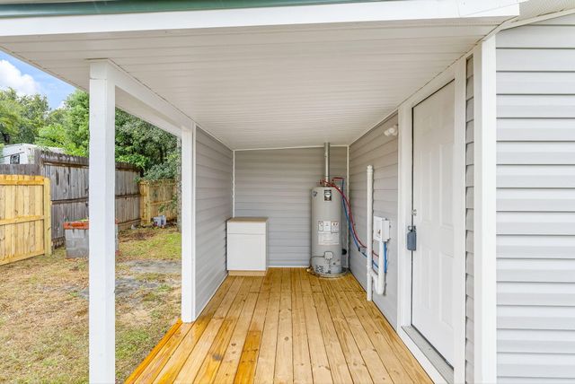 3733 E 9th Street, Panama City, FL 32401