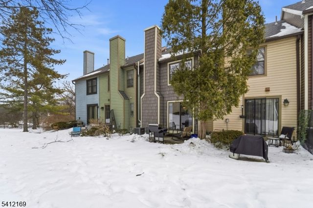 89 Wood Duck Ct, Allamuchy Twp., NJ 07840