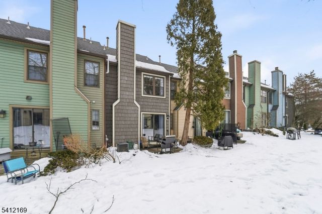 89 Wood Duck Ct, Allamuchy Twp., NJ 07840