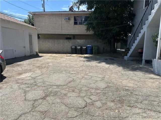 14736 Gilmore, Van Nuys, CA 91411