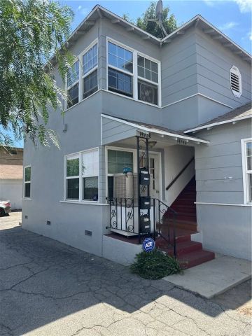 14736 Gilmore, Van Nuys, CA 91411
