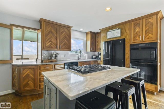 22592 Van Street, St Clair Shores, MI 48047