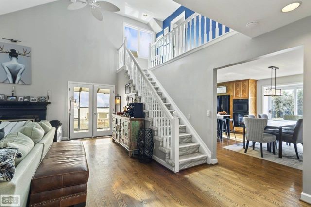 22592 Van Street, St Clair Shores, MI 48047