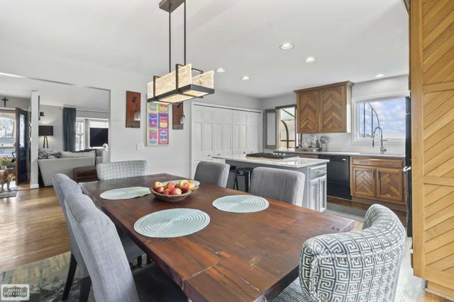 22592 Van Street, St Clair Shores, MI 48047