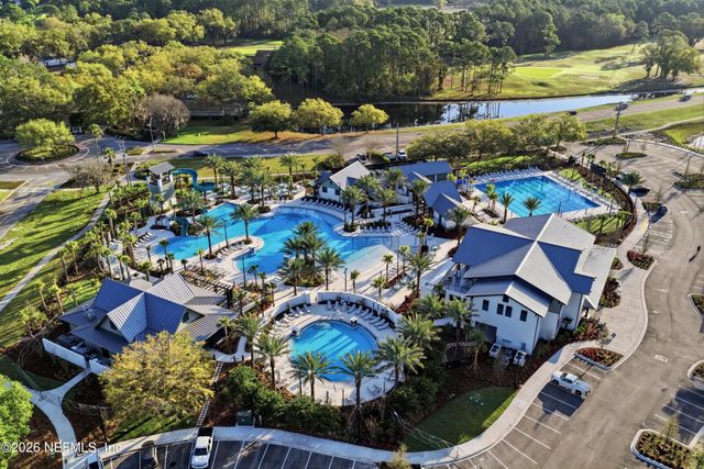 820 LOTUS Lane N, Jacksonville, FL 32259