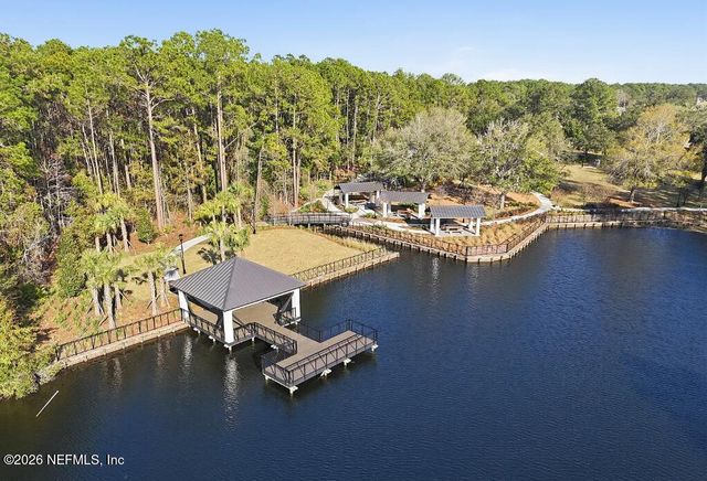 820 LOTUS Lane N, Jacksonville, FL 32259