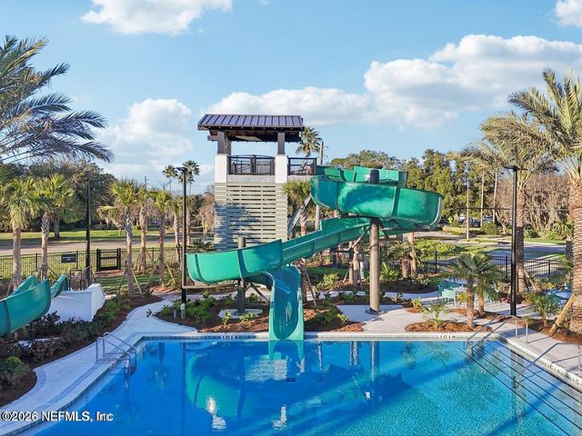 820 LOTUS Lane N, Jacksonville, FL 32259