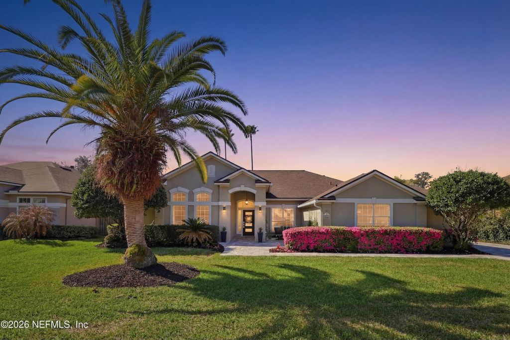 820 LOTUS Lane N, Jacksonville, FL 32259