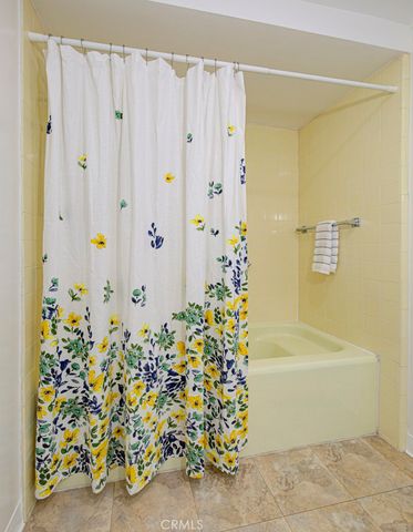 255 Calle Aragon Q, Laguna Woods, CA 92637