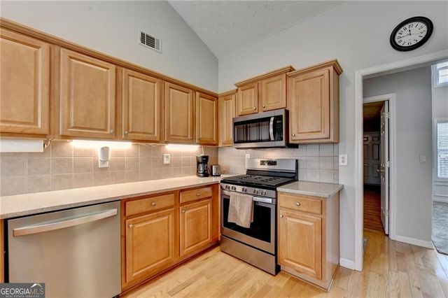 5205 Ashbury Manor Lane, Sugar Hill, GA 30518