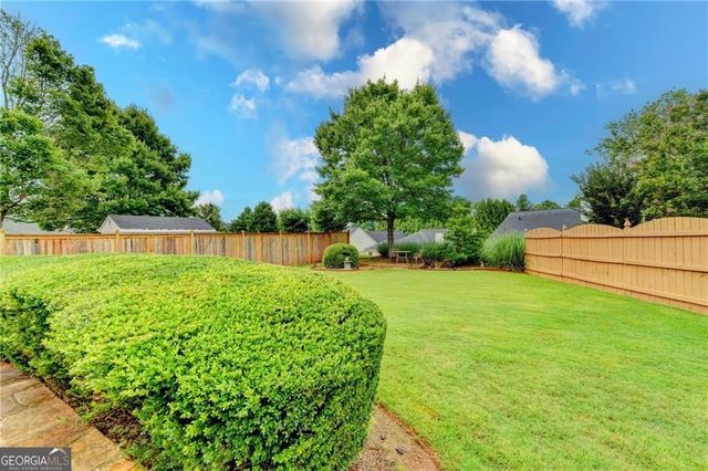 5205 Ashbury Manor Lane, Sugar Hill, GA 30518