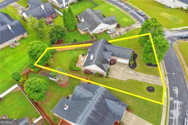 5205 Ashbury Manor Lane, Sugar Hill, GA 30518