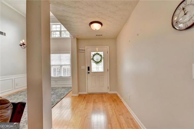 5205 Ashbury Manor Lane, Sugar Hill, GA 30518