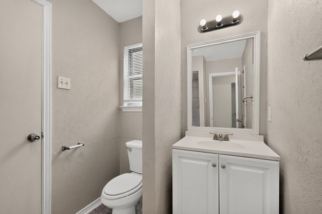 9839 Glengreen Drive, Dallas, TX 75217
