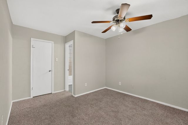 9839 Glengreen Drive, Dallas, TX 75217