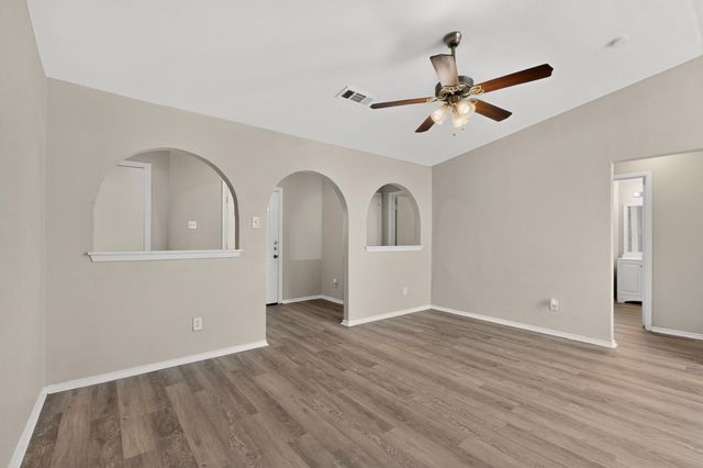 9839 Glengreen Drive, Dallas, TX 75217