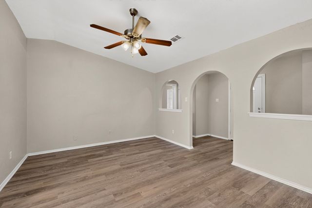 9839 Glengreen Drive, Dallas, TX 75217