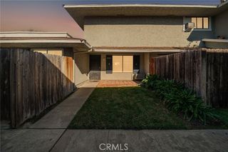 2443 Deodar Street 2, Santa Ana, CA 92705