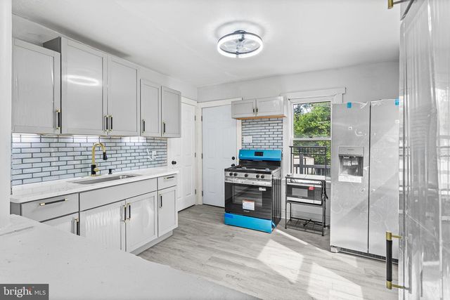 218 GARFIELD AVE, Chesilhurst, NJ 08089