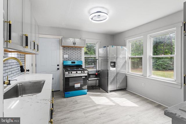 218 GARFIELD AVE, Chesilhurst, NJ 08089